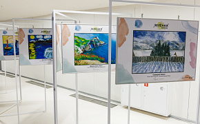 “Green Brush” in Zaryadye