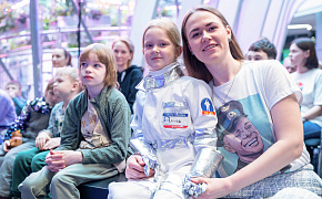 «Научный апрель» в Зарядье